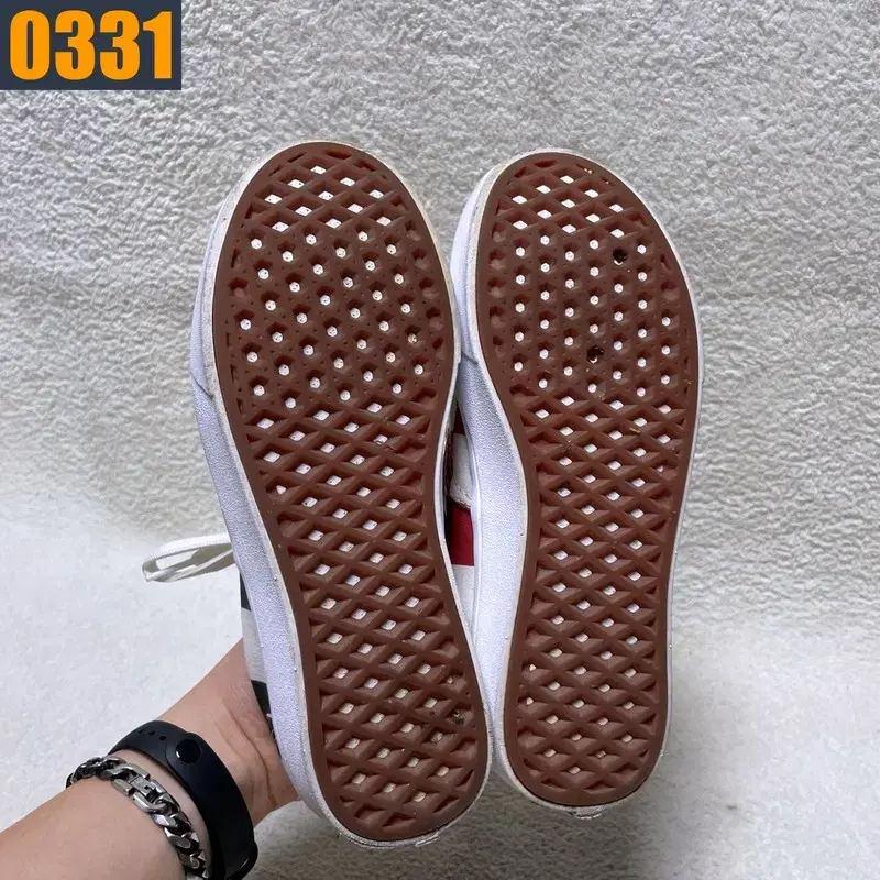 thumbnail-6